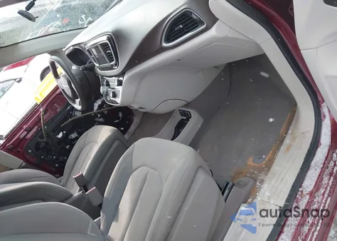 2018 Chrysler Pacifica Touring from USA, damaged, VIN 2C4RC1DG3JR139056